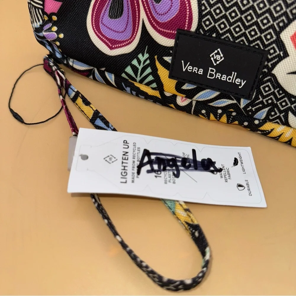 NWT Vera Bradley Floral Kauai Floral Lighten Up Wipes Pouch